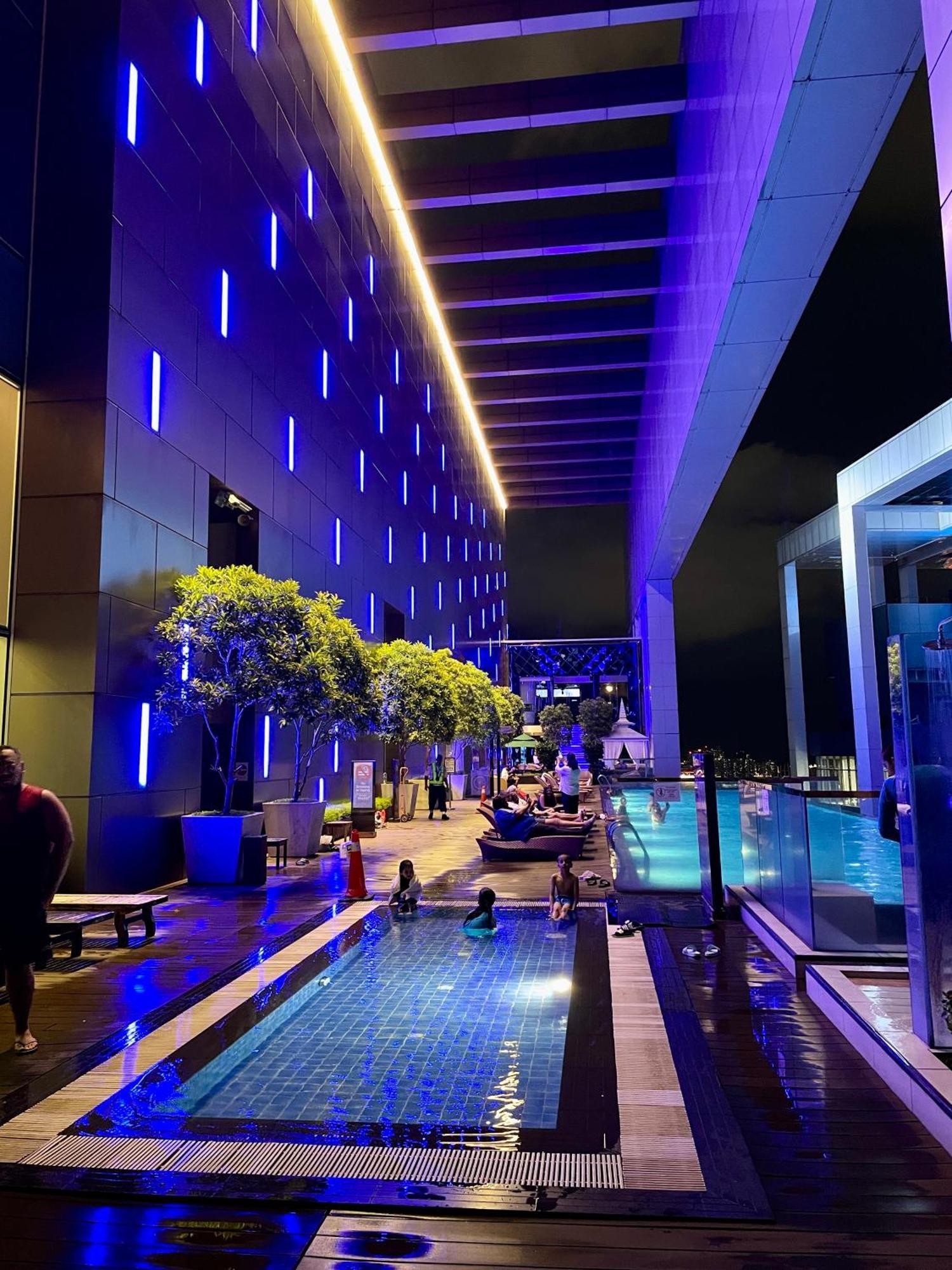 Platinum Klcc By Luxury Suites Kuala Lumpur Exterior foto